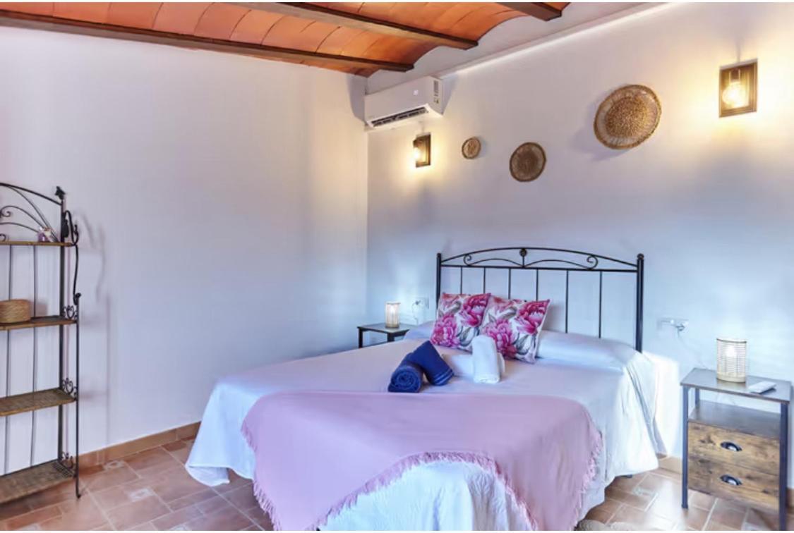 Alojamiento Turistico Loma Alta Cambil 외부 사진
